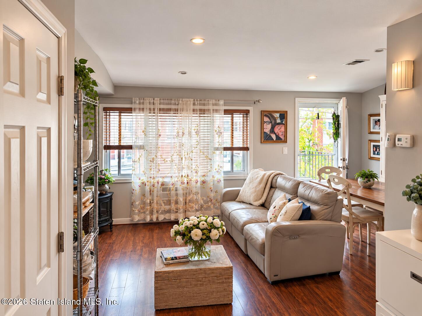 26 Francine Court B, Staten Island, NY, 10306