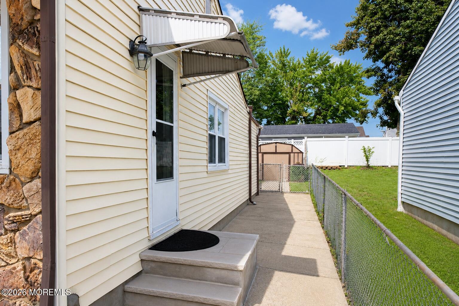 199 Princeton Road Image 3
