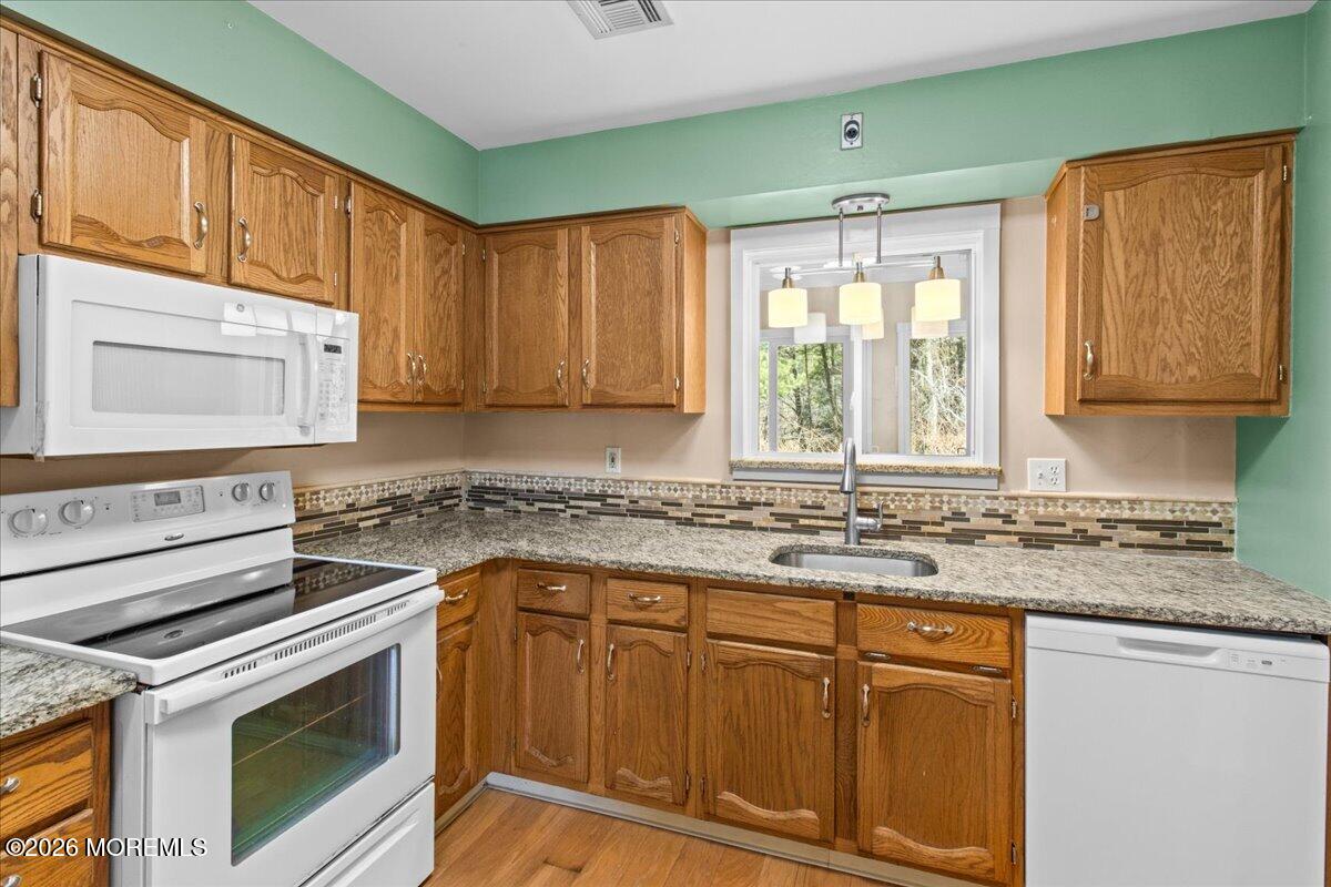 13 Tudor Court, Brick, NJ, 08723 image 16