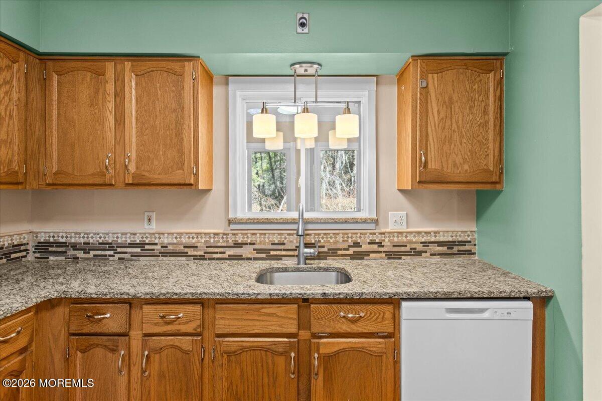 13 Tudor Court, Brick, NJ, 08723 image 17