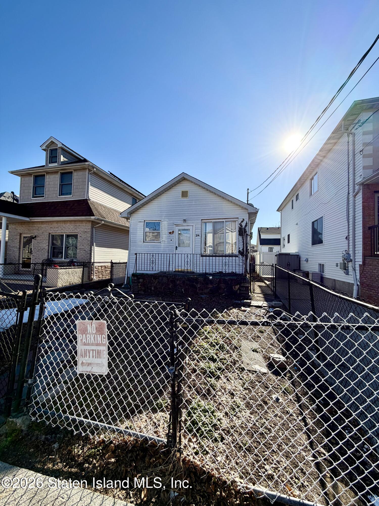 24 Glover Street, Staten Island, NY, 10308
