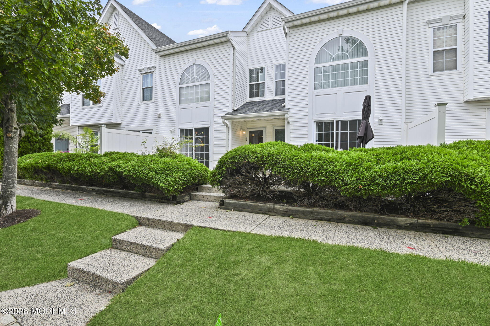 22 Dover Court Image 3