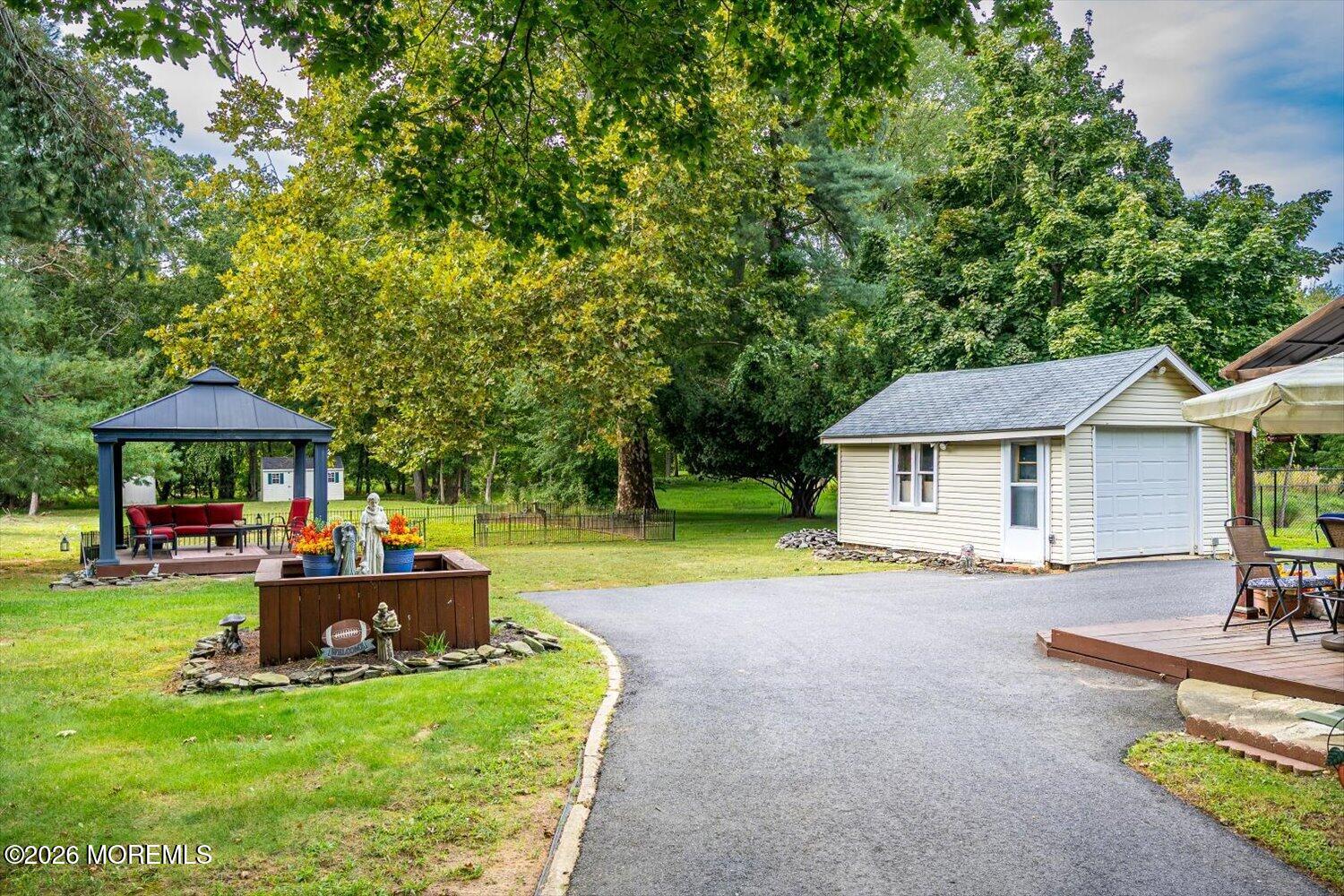 62 Taylors Mills Road, Manalapan, NJ, 07726 image 32
