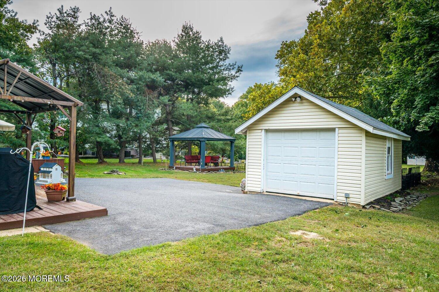 62 Taylors Mills Road, Manalapan, NJ, 07726 image 35