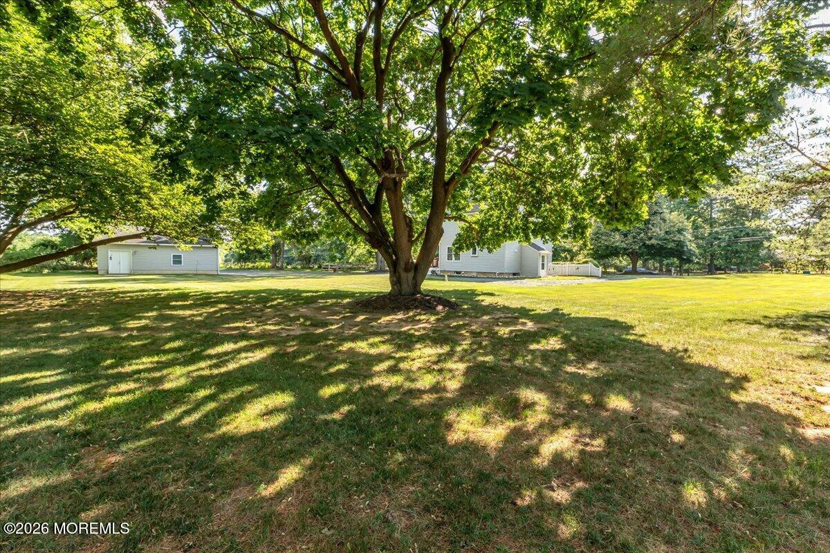 102 Middletown Road Image 4