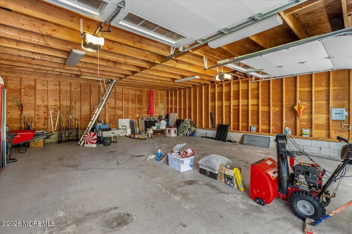102 Middletown Road, Holmdel, NJ, 07733 image 25