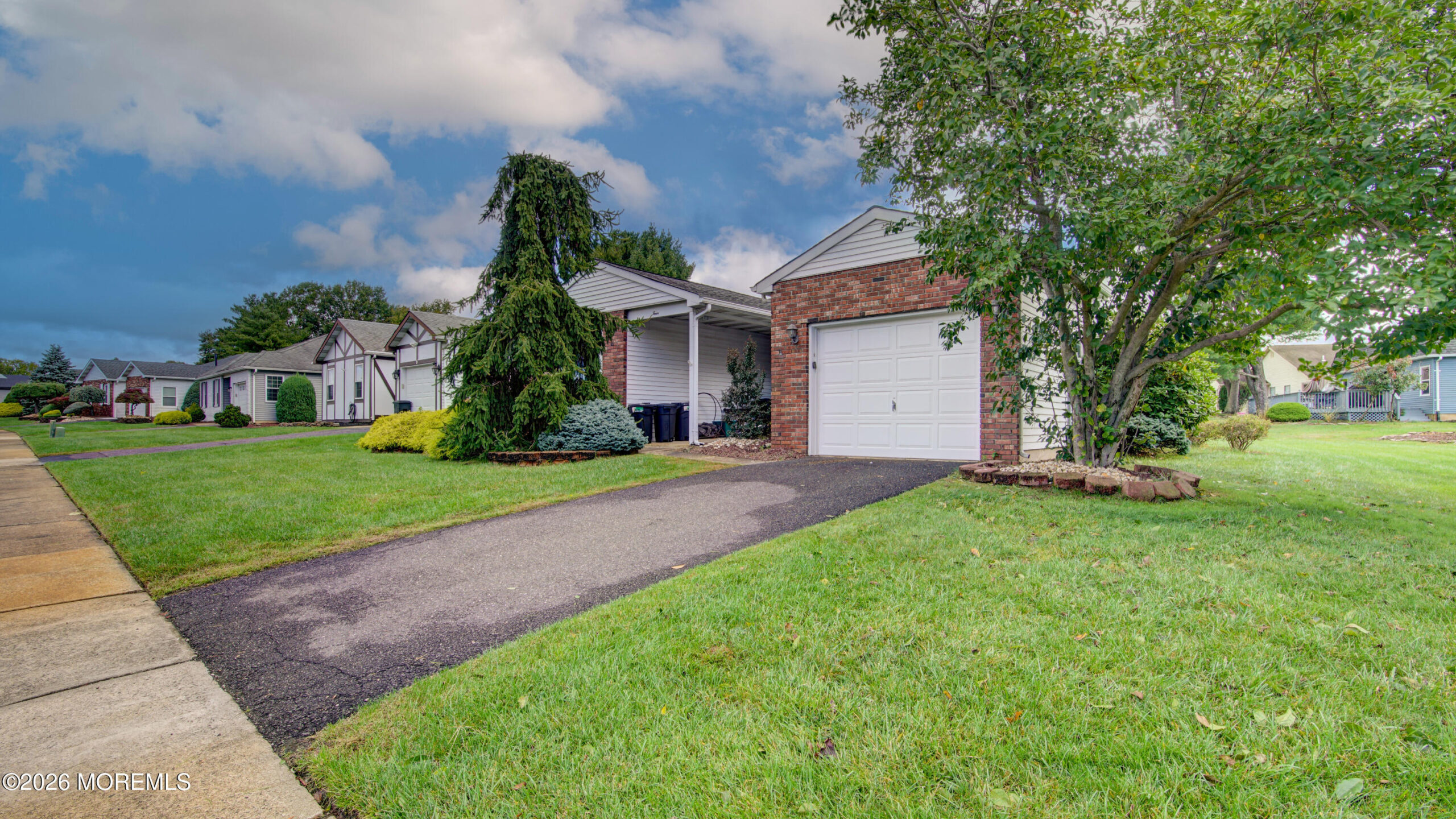 4 Lesley Drive, Marlboro, NJ, 07746 image 29