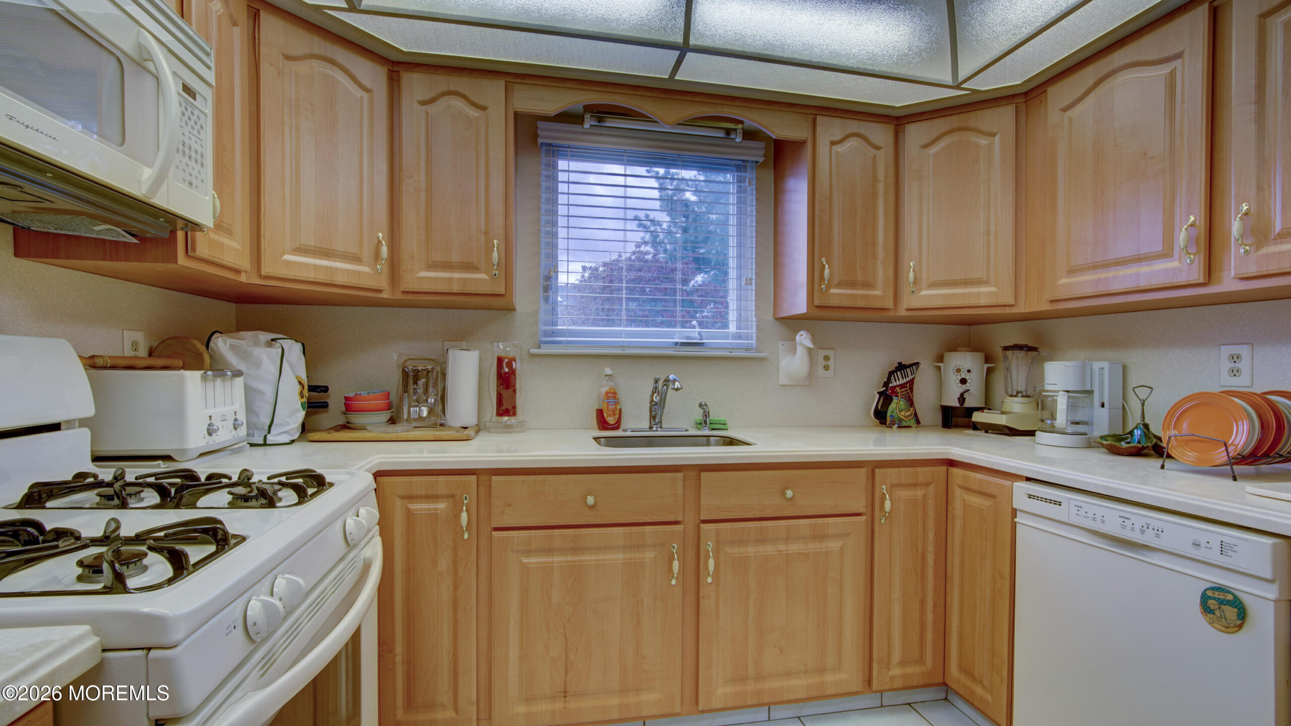 4 Lesley Drive, Marlboro, NJ, 07746 image 6
