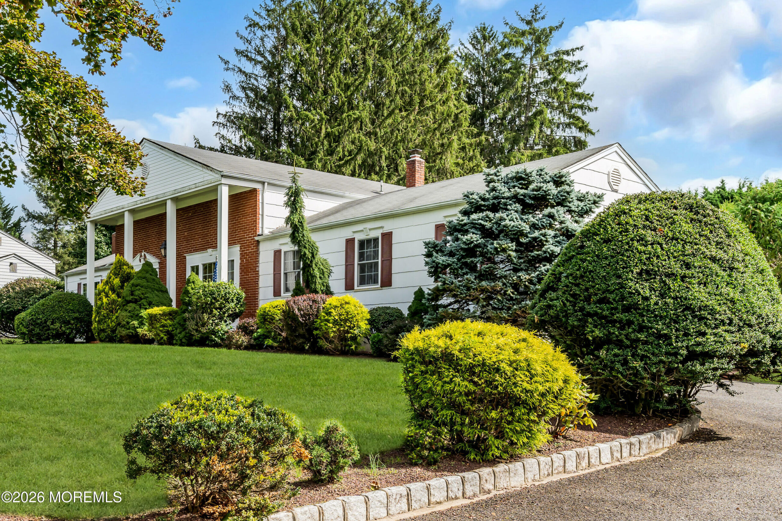 7 Mayflower Drive Image 1