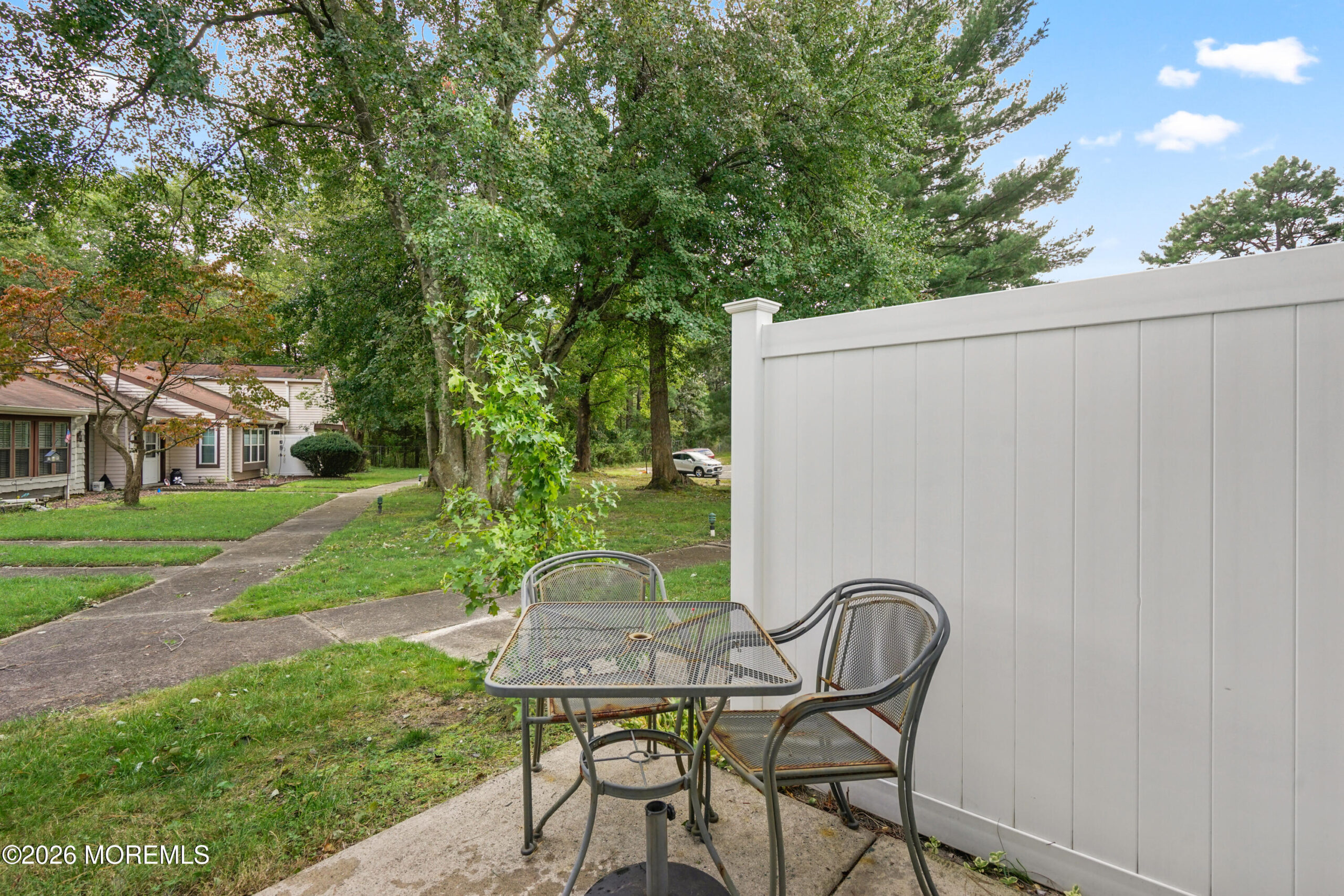 439H Chesterfield Court Image 3
