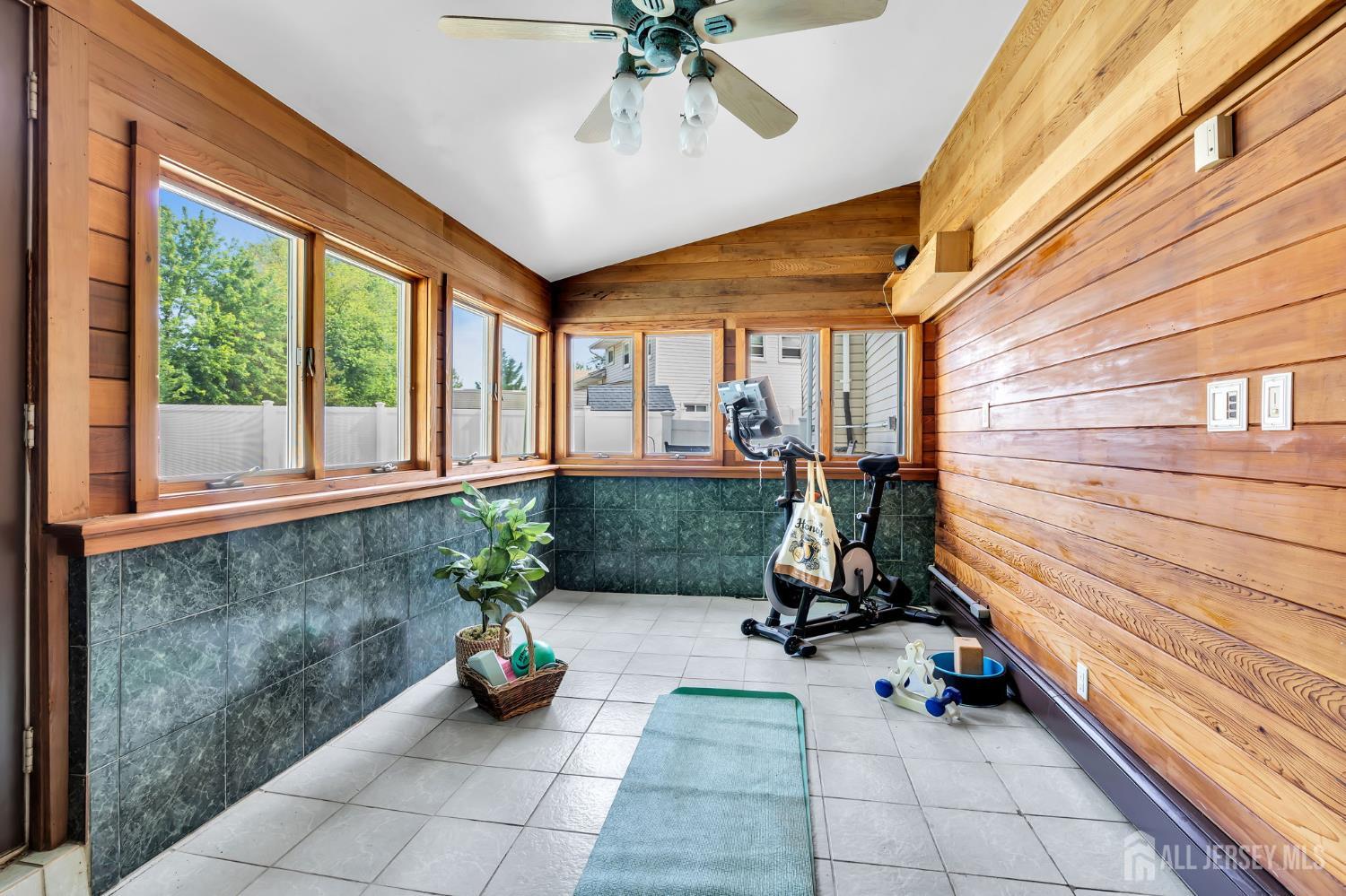 35 Richard Terrace, Middletown, NJ, 07748 image 32