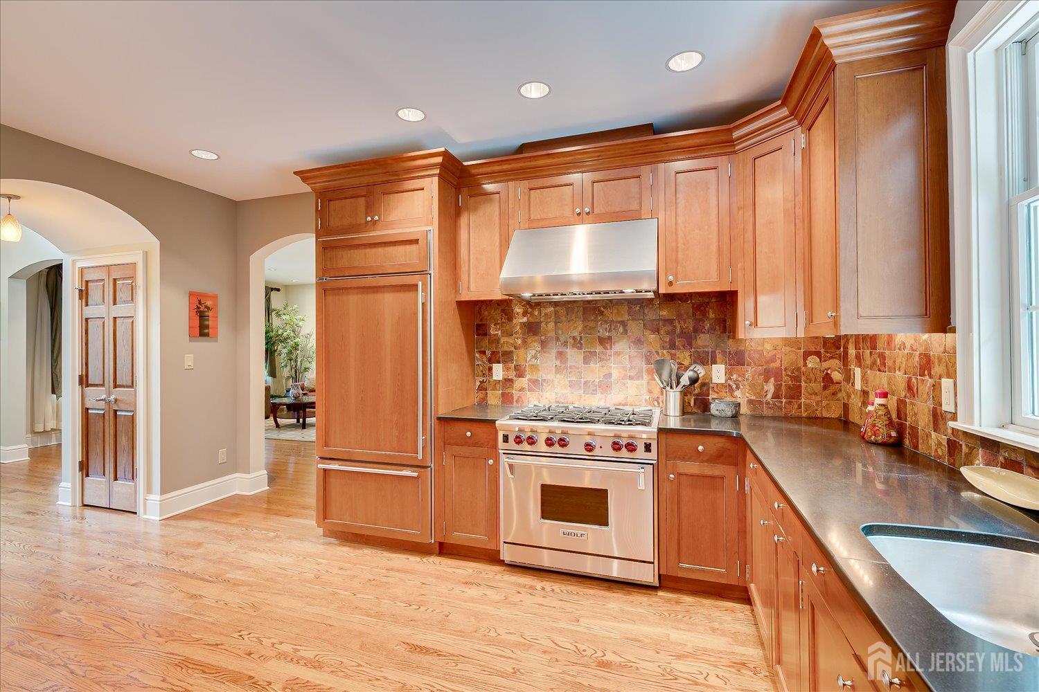 4 Edgewood Road, Edison, NJ, 08820 image 22