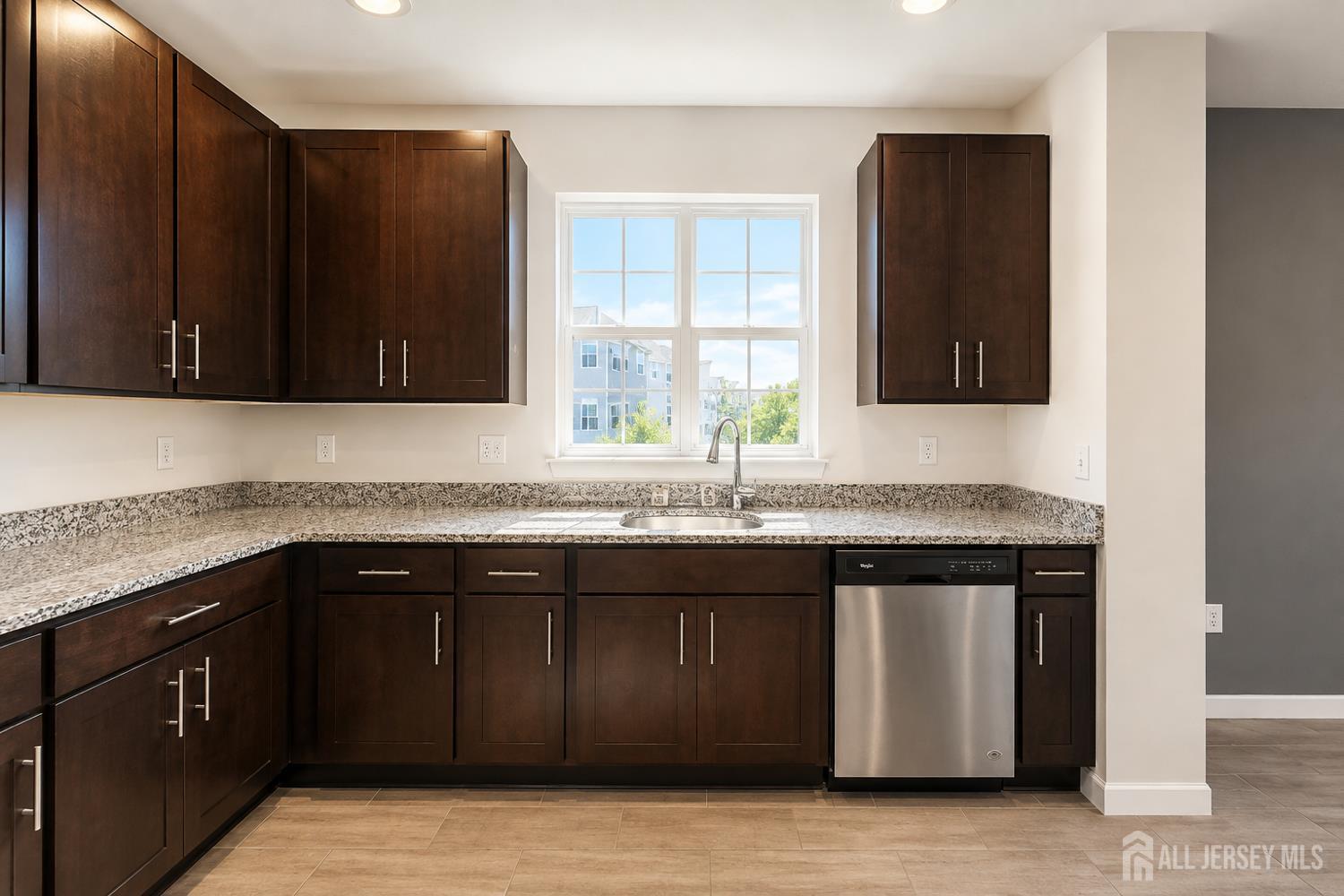 432 Tower Boulevard Image 2