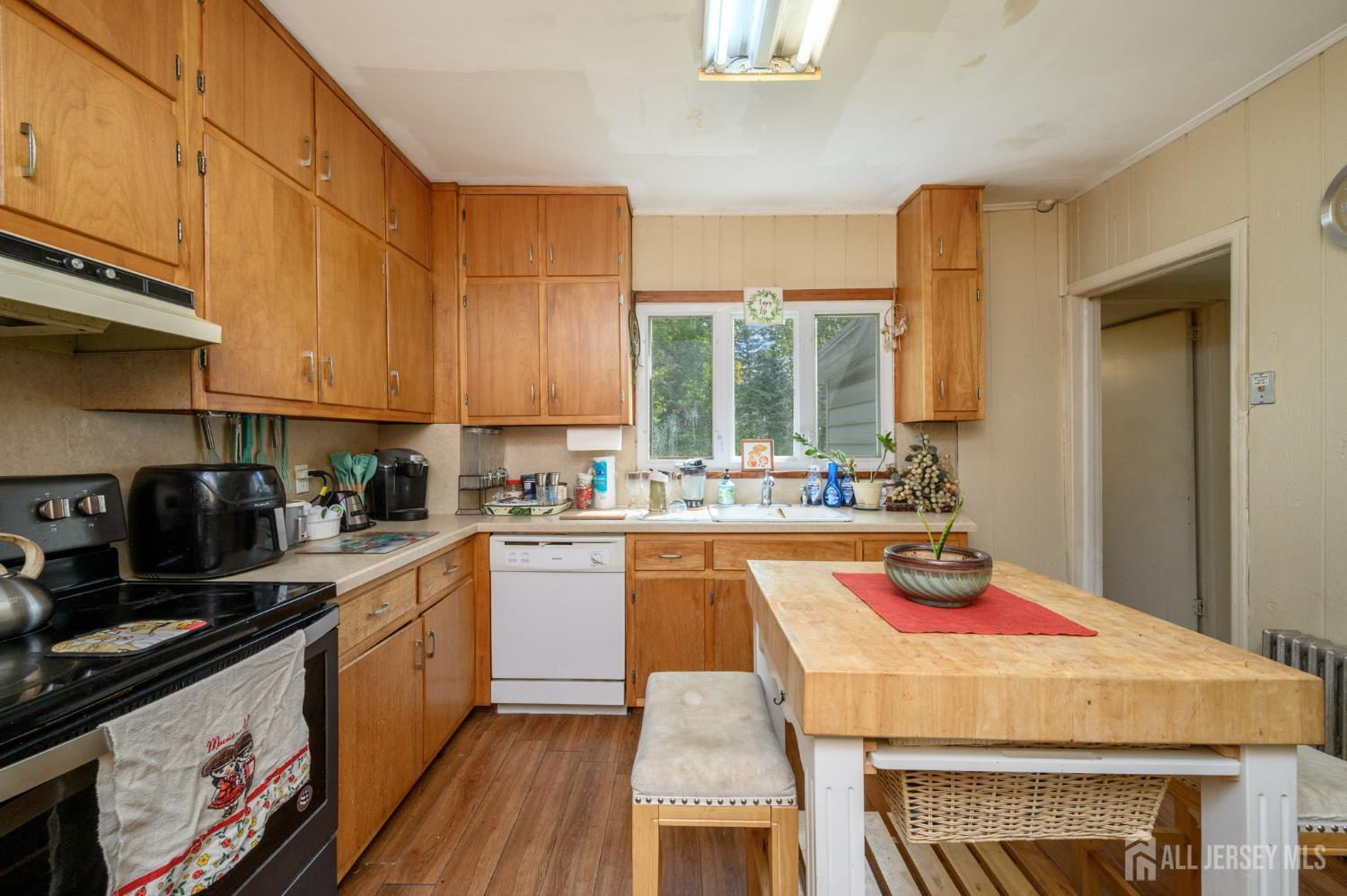 327 Rifle Camp Road, Woodland Park, NJ, 07424 image 10