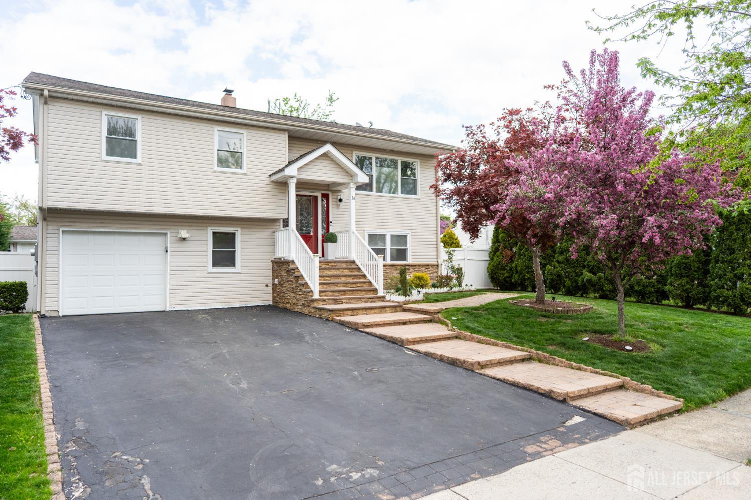 14 Hopatcong Drive, Lawrence, NJ, 08648
