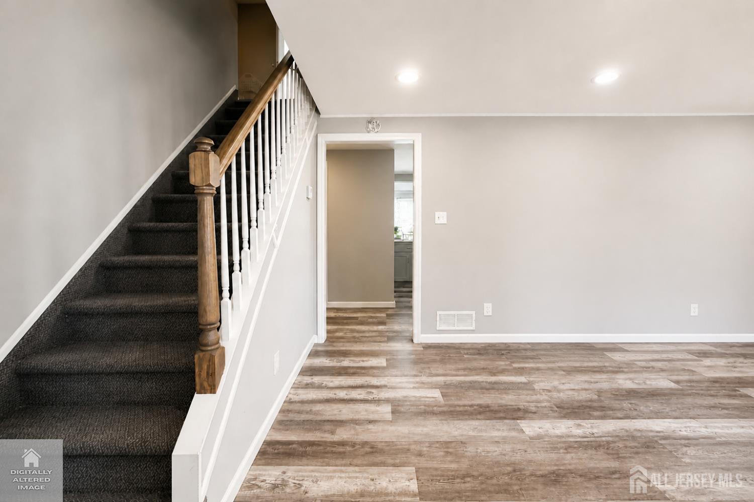 193 Old Road, Sewaren, NJ, 07077 image 17