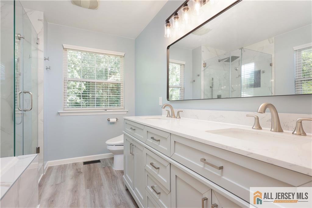 24 Hyde Park Drive, East Brunswick, NJ, 08816 image 15