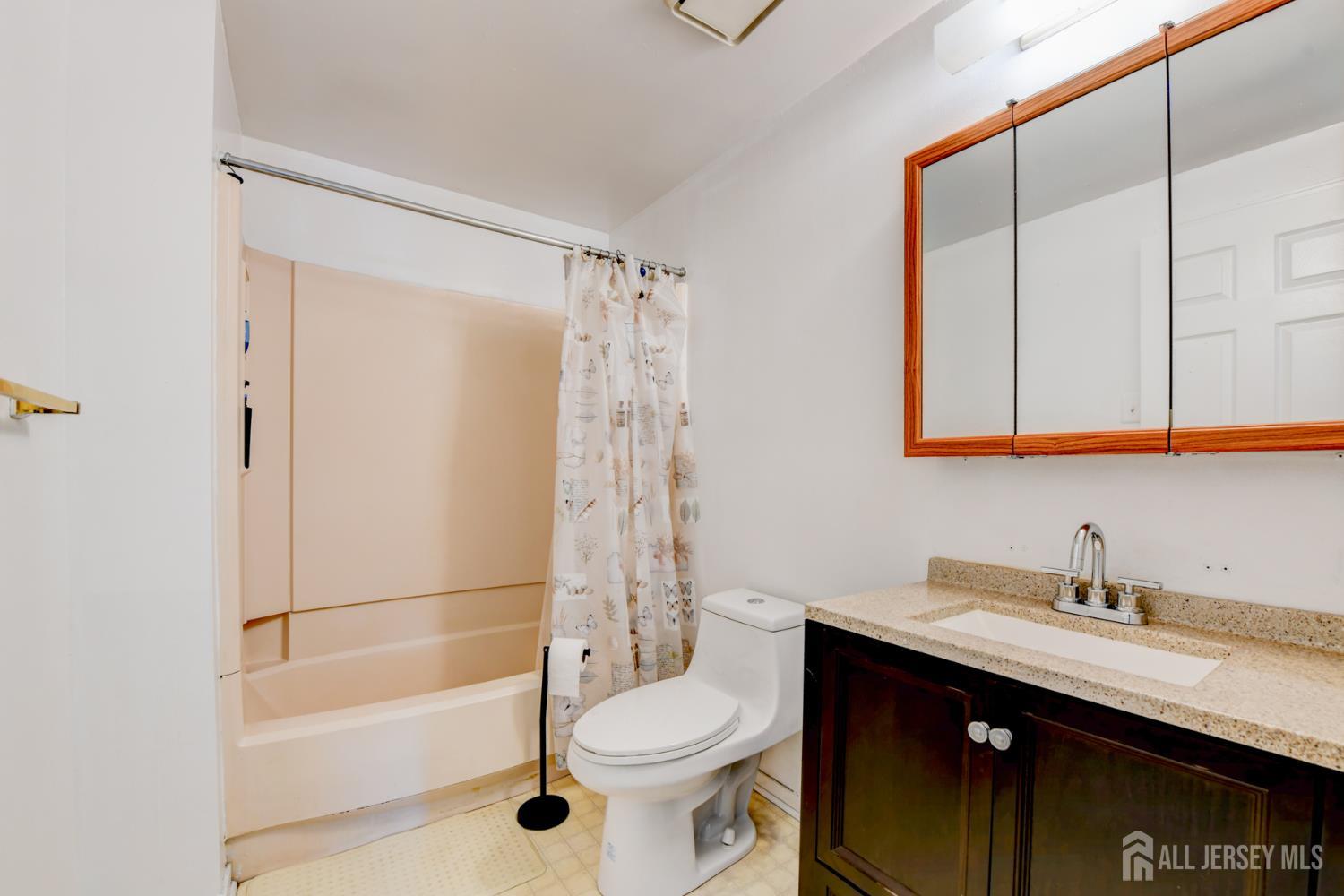 493 Fayette Street, Perth Amboy, NJ, 08861 image 15