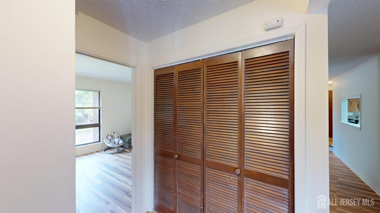 280 Willowbrook Drive, North Brunswick, NJ, 08902 image 26