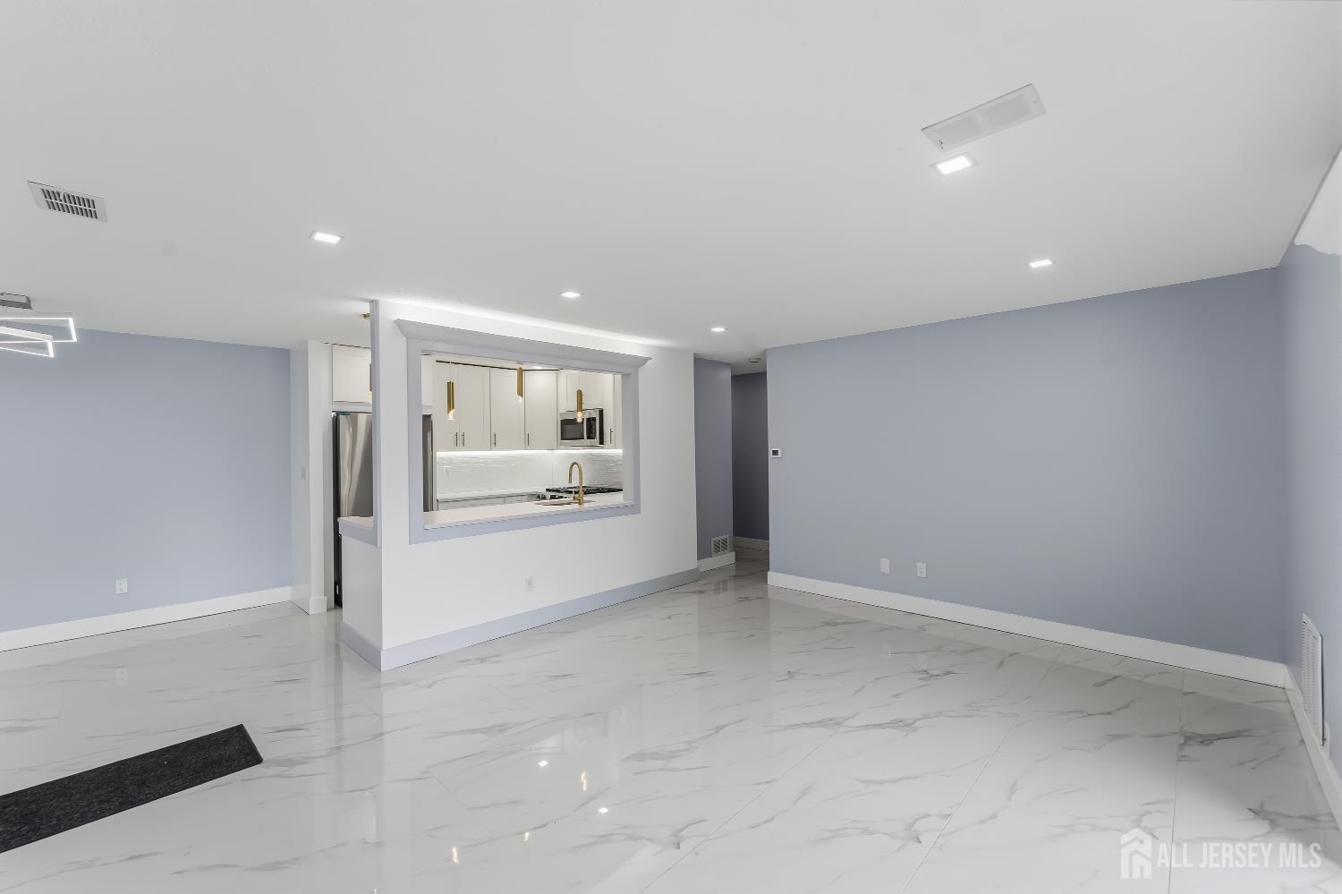 709 Sunshine Court, Sayreville, NJ, 08859 image 9
