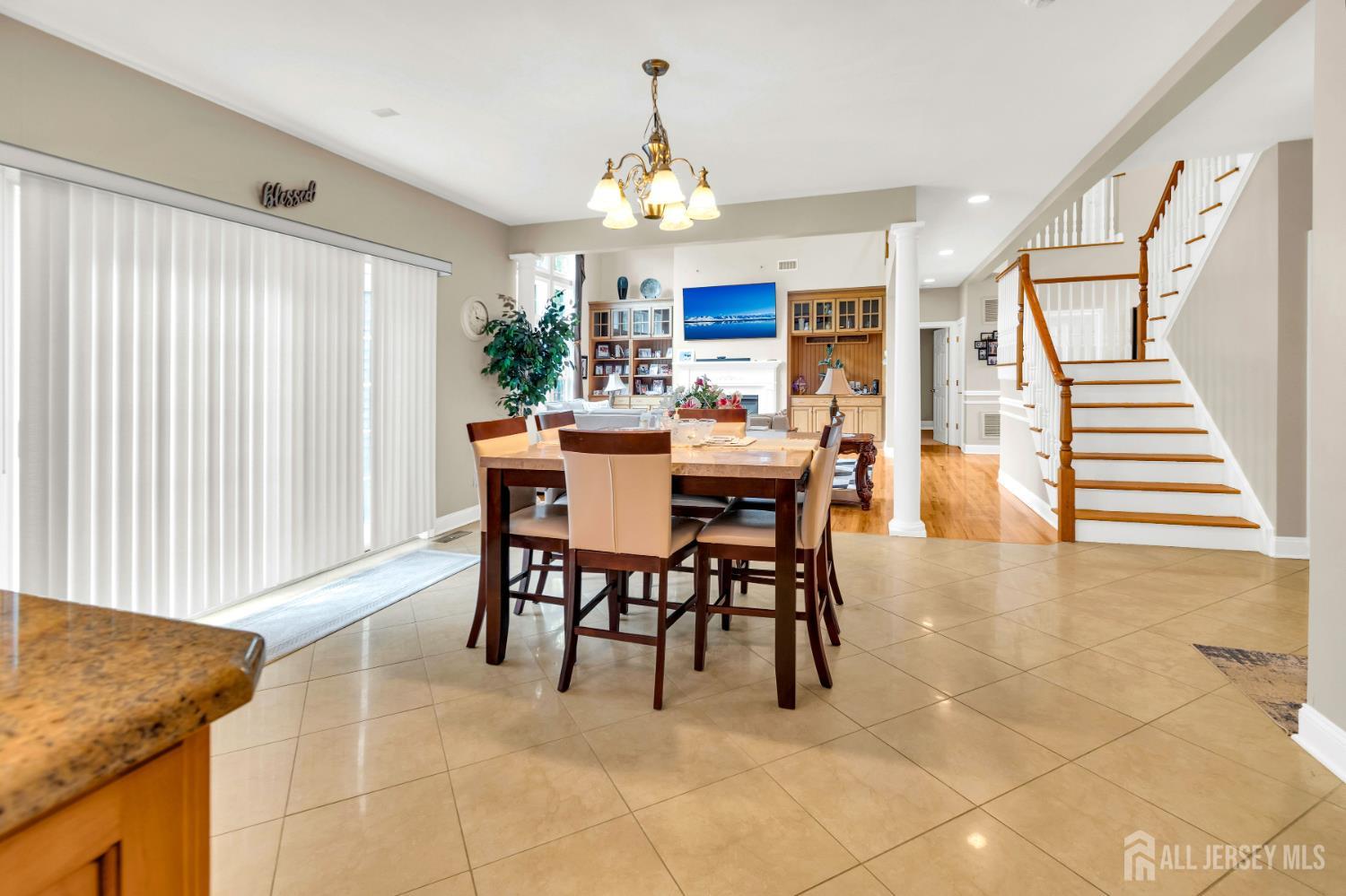 5 Carpenter Place Image 3