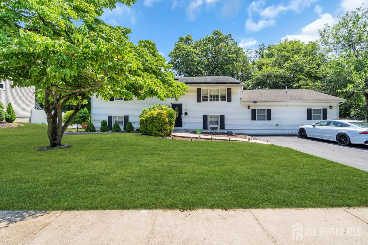14 Arlington Drive Image 5
