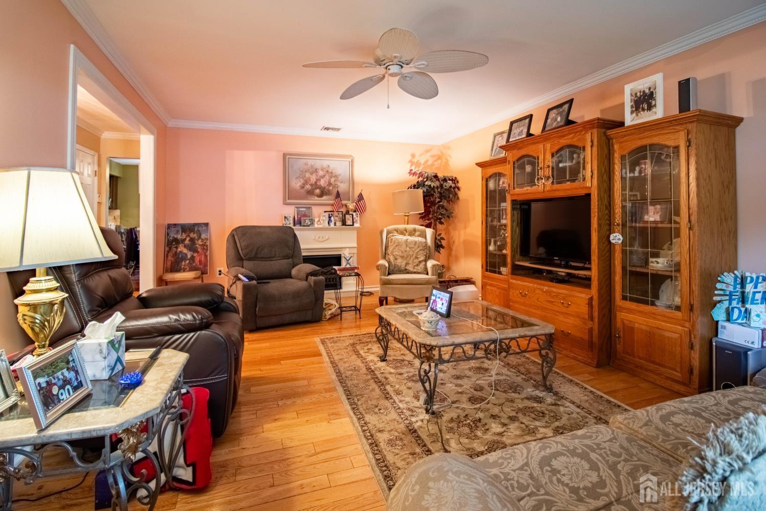 221 Brook Drive Image 4