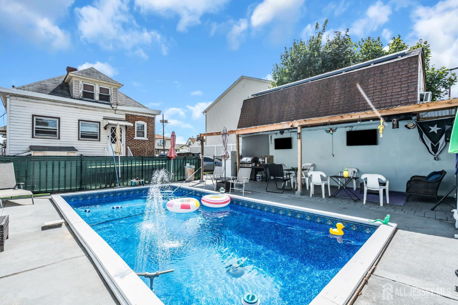 865 Birch Street, Perth Amboy, NJ, 08861 image 45