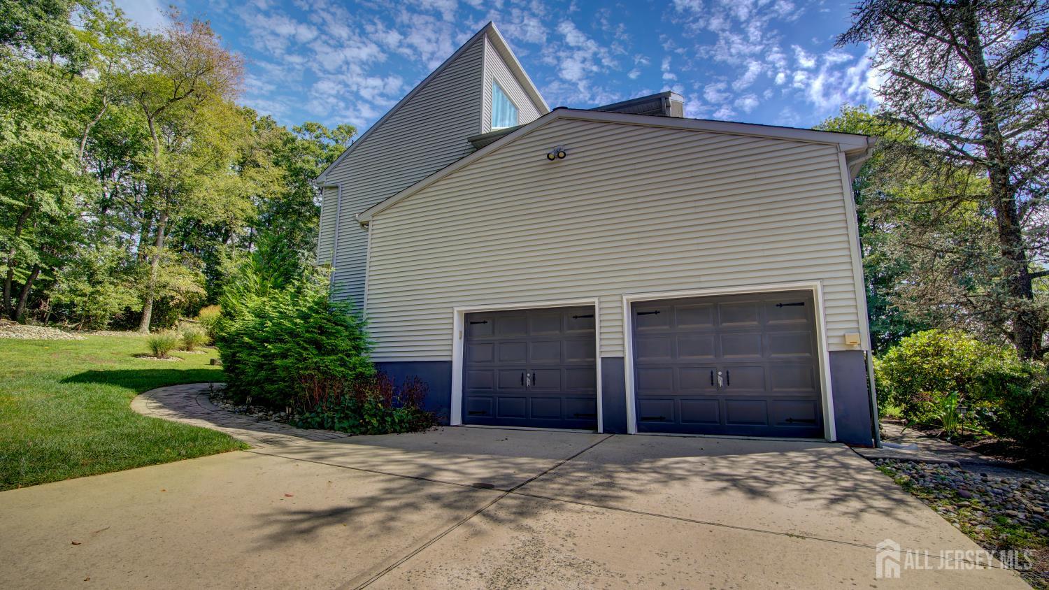 314 Sweetmans Lane, Millstone, NJ, 08535 image 9