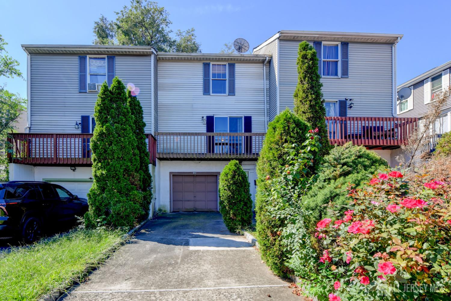 493 Fayette Street, Perth Amboy, NJ, 08861