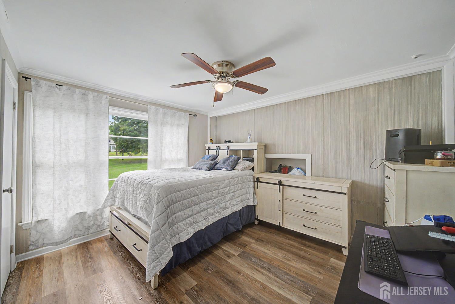 396 New Dover Road, Colonia, NJ, 07067 image 37