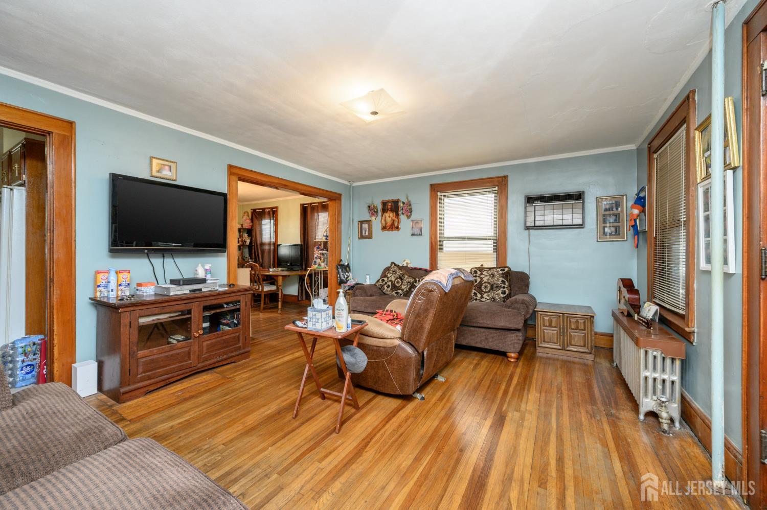 862 Gibbons Court, Elizabeth, NJ, 07202 image 6