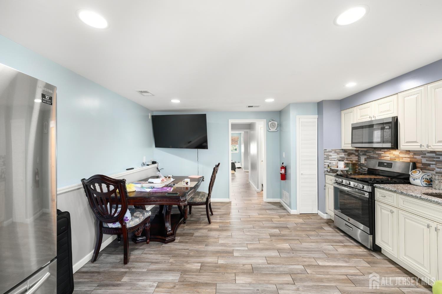 147 James Street, Hopelawn, NJ, 08861 image 26