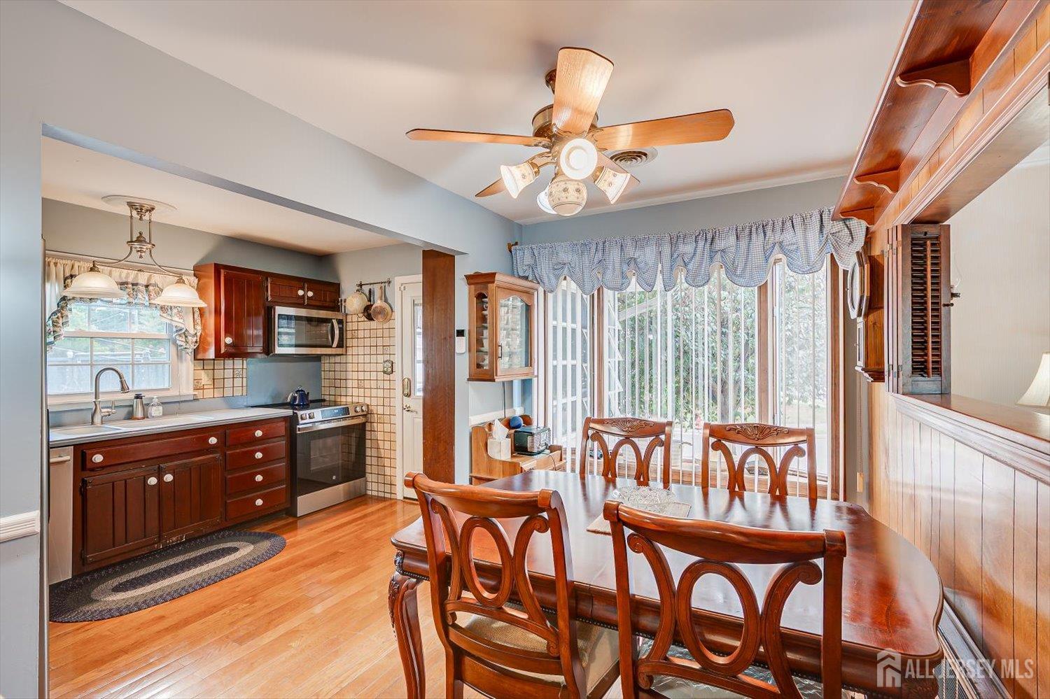669 Old Post Road, Edison, NJ, 08817 image 15