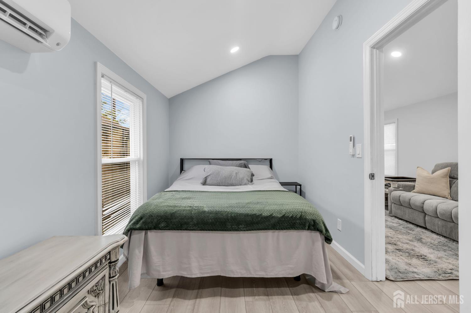 337 Shoreland Circle, Old Bridge, NJ, 08879 image 18