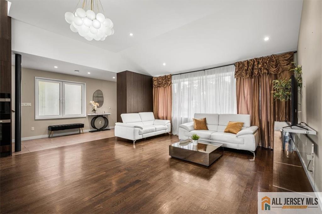 19 Garden Terrace, East Brunswick, NJ, 08816 image 13