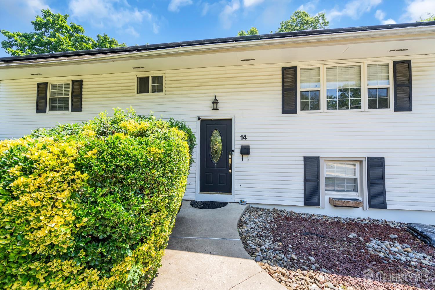 14 Arlington Drive, Howell, NJ, 07731 image 8