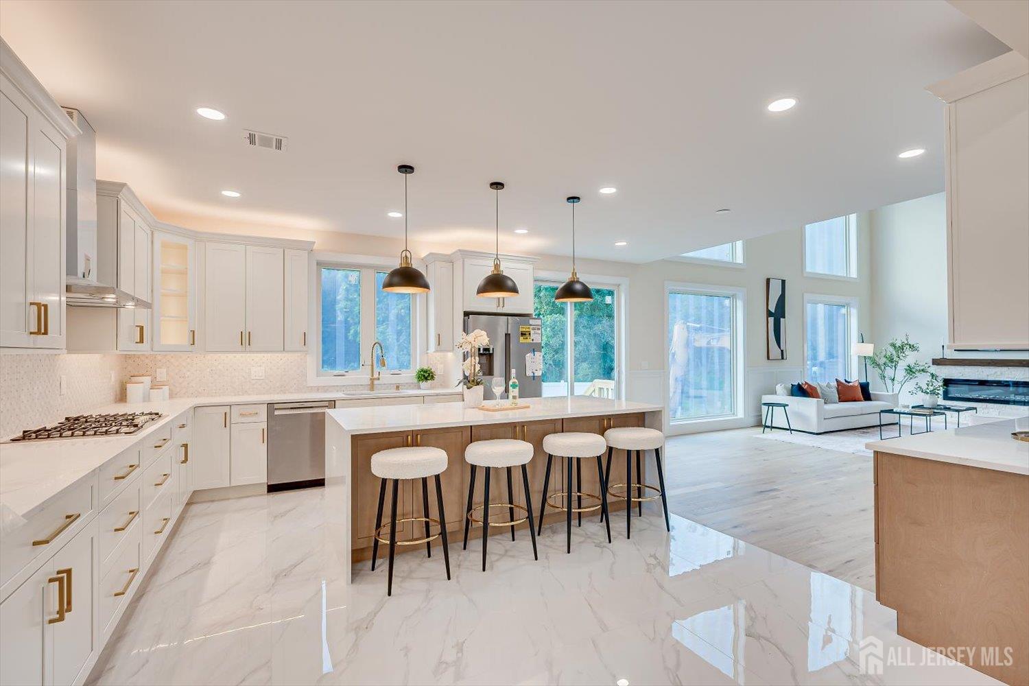 54 Nevsky Street, Edison, NJ, 08820 image 20
