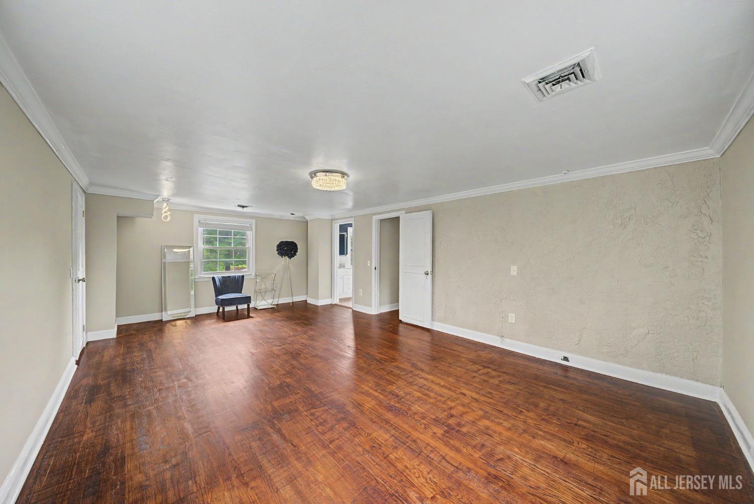 396 New Dover Road, Colonia, NJ, 07067 image 16