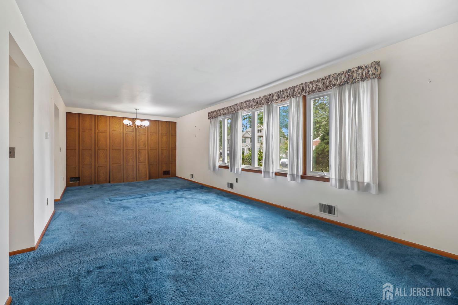 64 Berkley Avenue Image 3