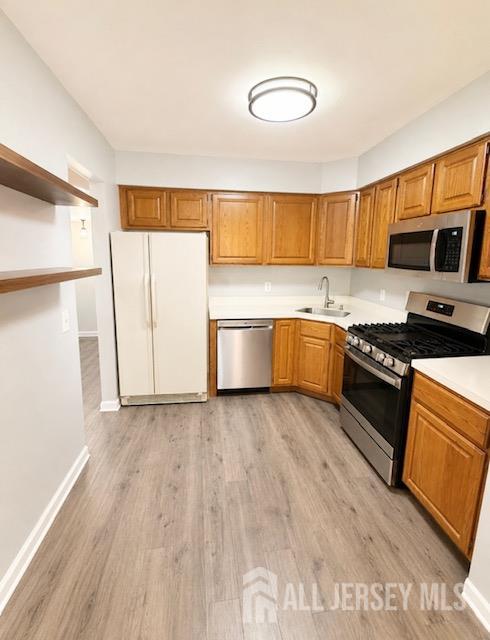 905 Spruce Hills Drive Drive 905 Image 4