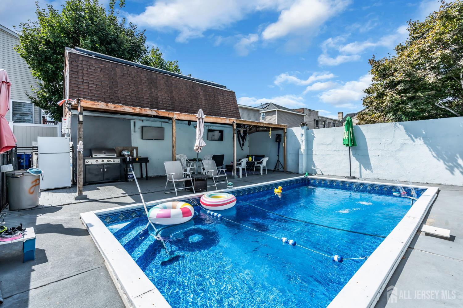 865 Birch Street, Perth Amboy, NJ, 08861 image 43