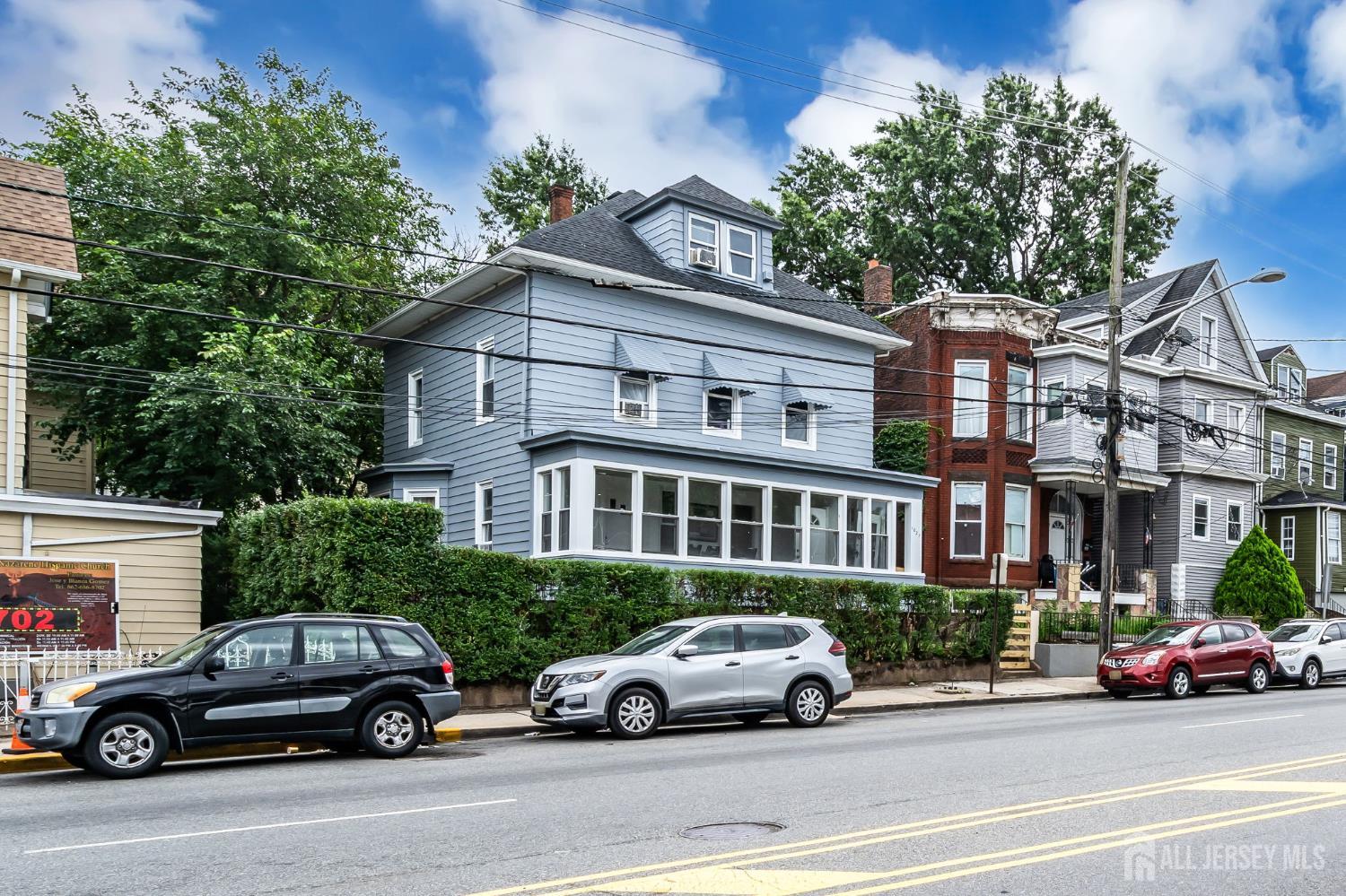 1025-1027 Madison Avenue Image 3