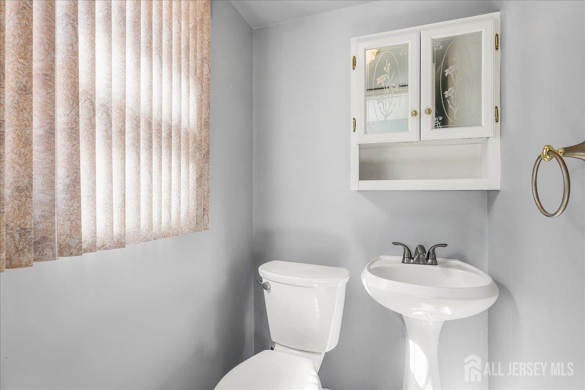 65 Hunter Lane, Woodbridge Proper, NJ, 07095 image 14