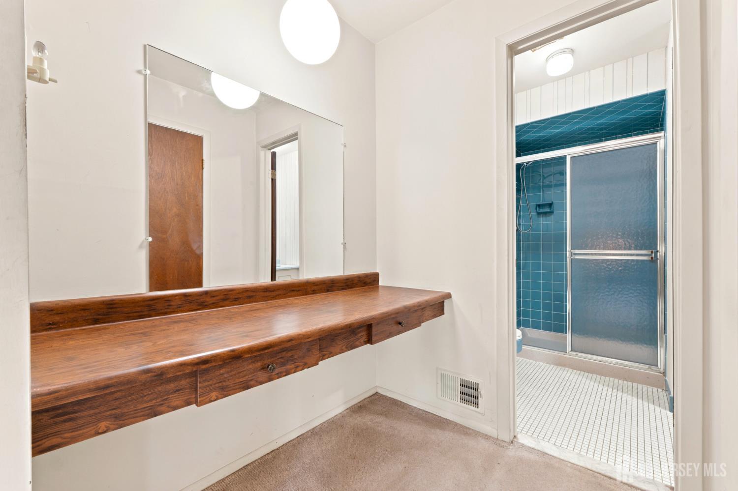 16 Irongate, Metuchen, NJ, 08840 image 27