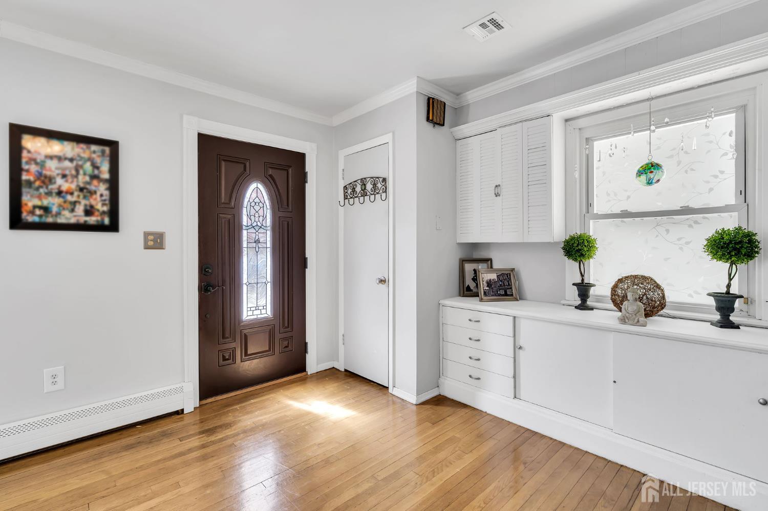35 Richard Terrace Image 4