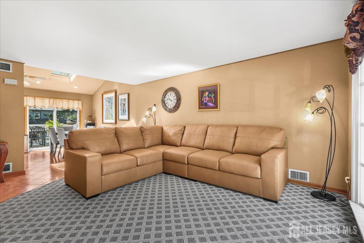 65 Hunter Lane, Woodbridge Proper, NJ, 07095 image 6