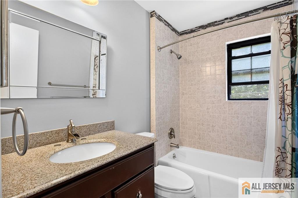324 Gills Lane 2D, Iselin, NJ, 08830 image 14