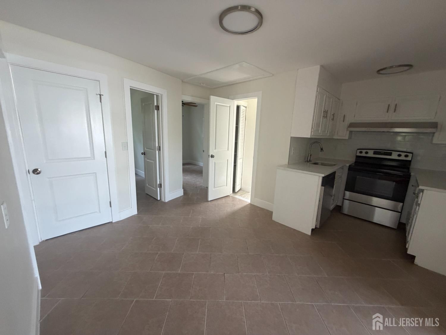 278 Outlook Boulevard, Old Bridge, NJ, 07735 image 13