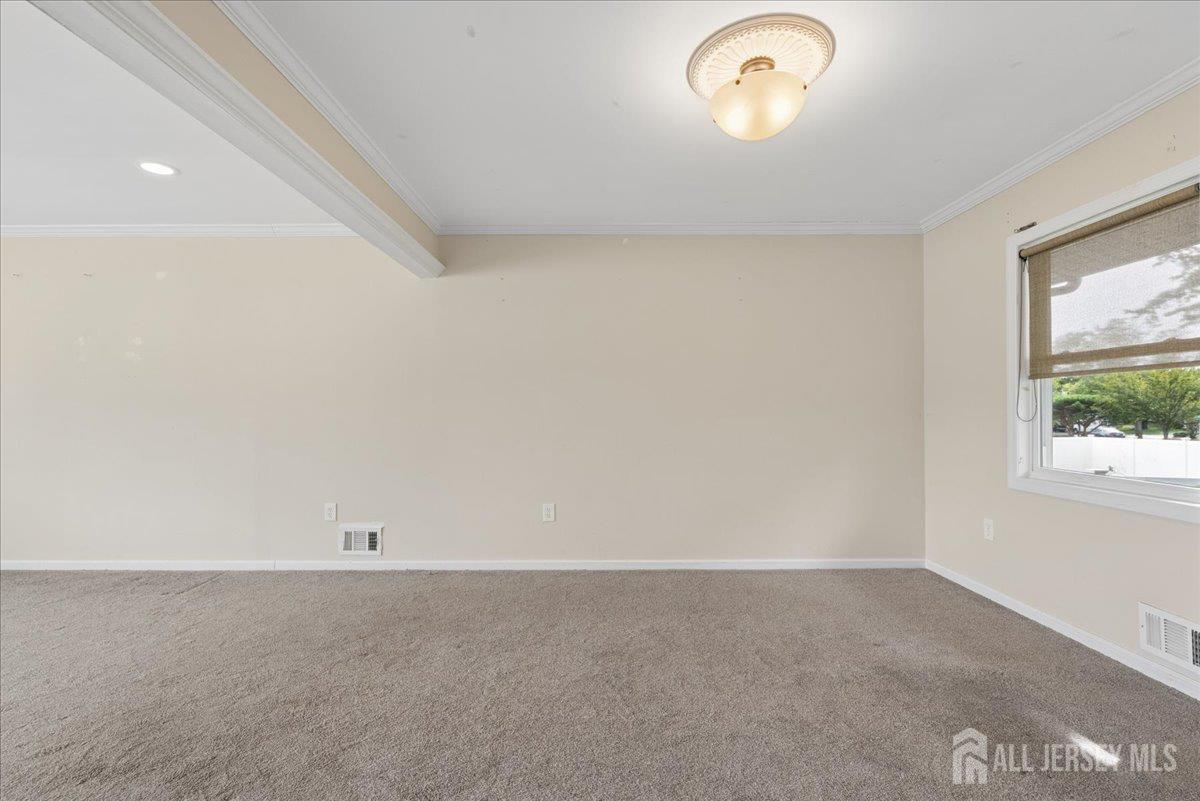 56 gramercy Drive, Piscataway, NJ, 08854 image 10